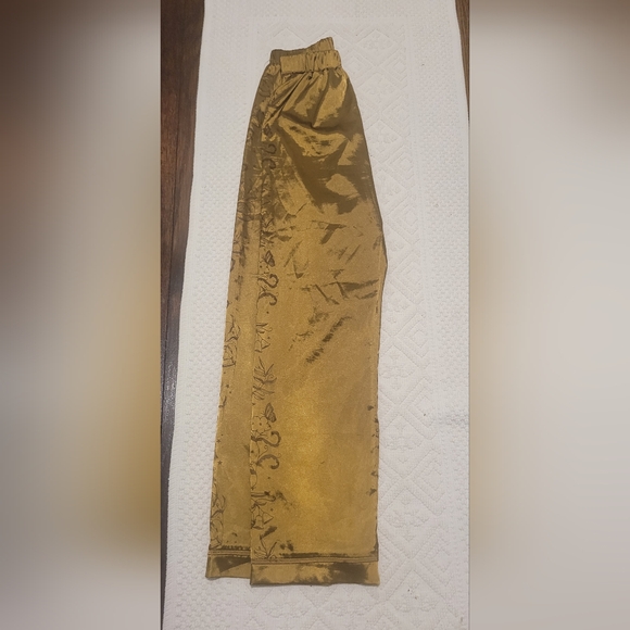 Taylor Swift Fearless Pajama Pants - Picture 13 of 14